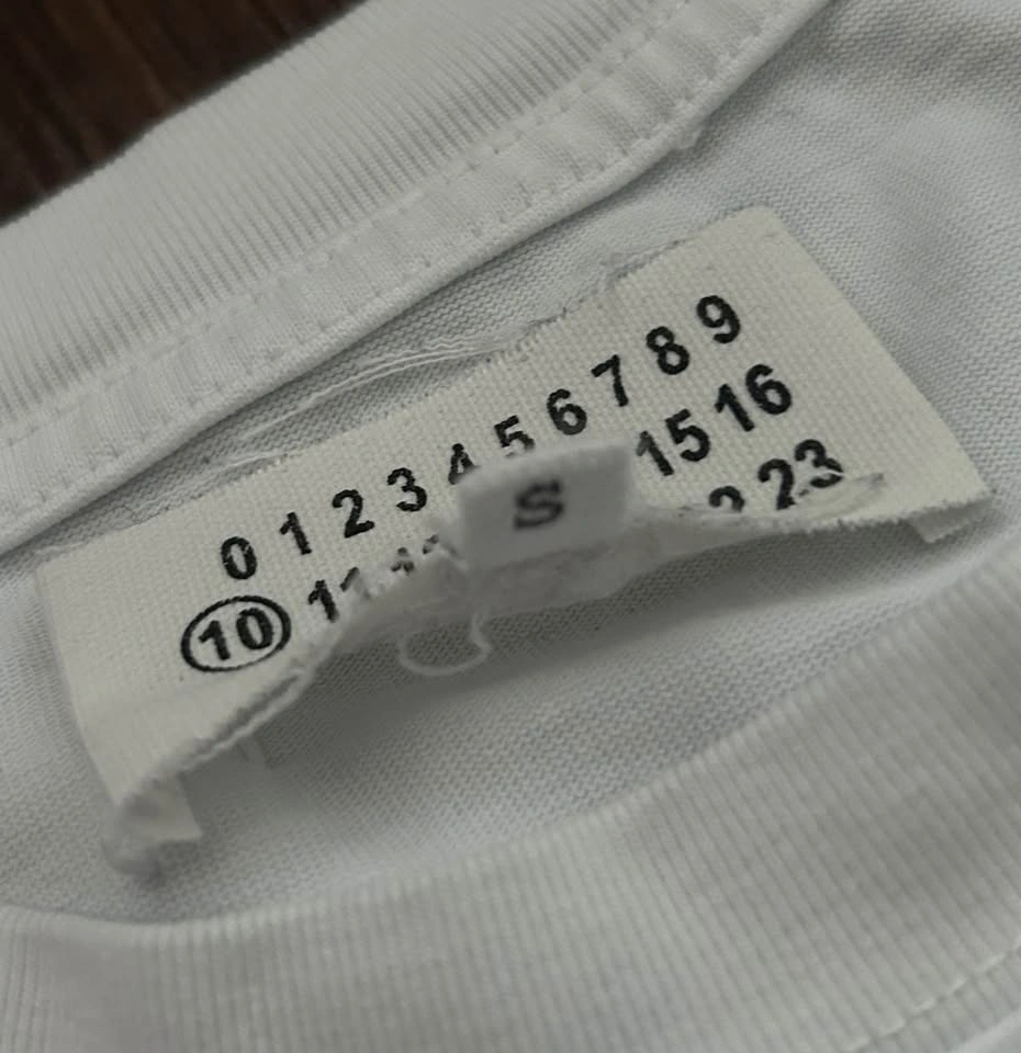 Maison Margiela 5 20 Classic T-Shirt (Size S) - photo 4