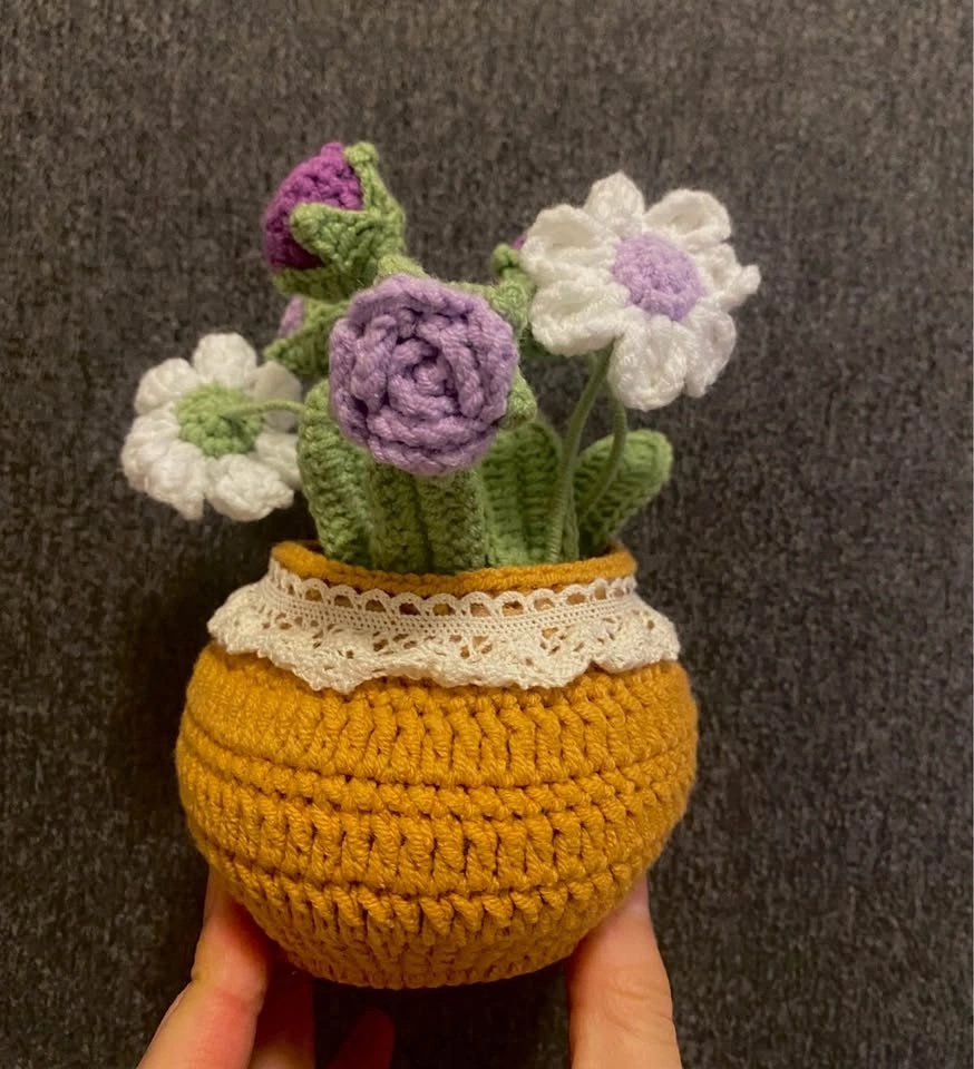 Crochet Purple/White Flowers in Pot - photo 2