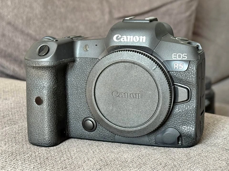 Canon R5