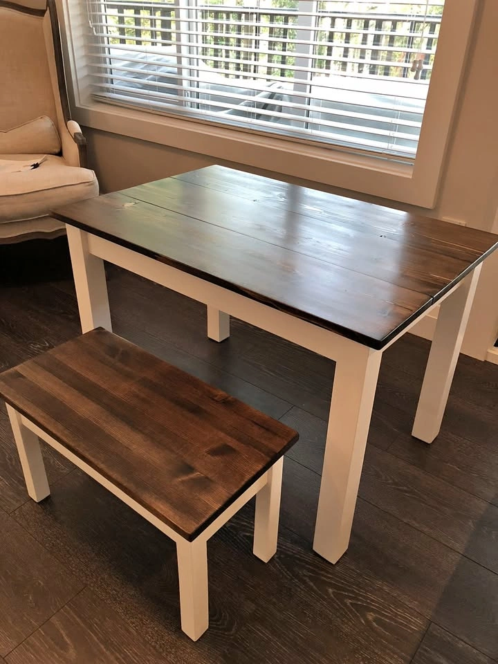 Kids Table and Bench