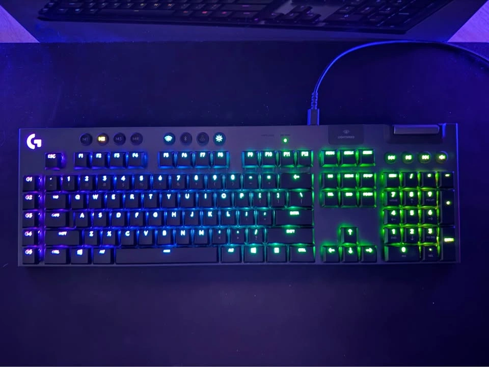 Logitech G915 Wireless Keyboard - photo 3
