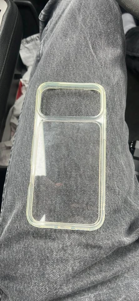 Iphone 17 Clear Case - photo 2