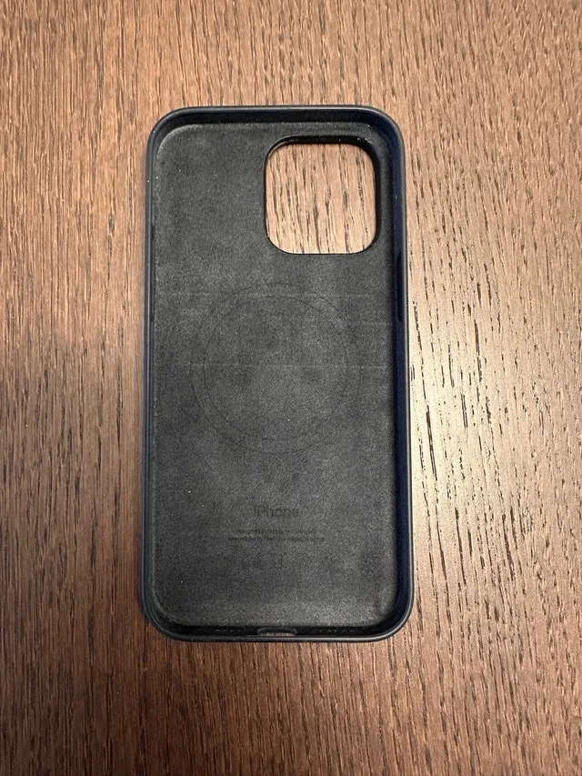 Apple iPhone 14 Pro Max Silicone Case - photo 2