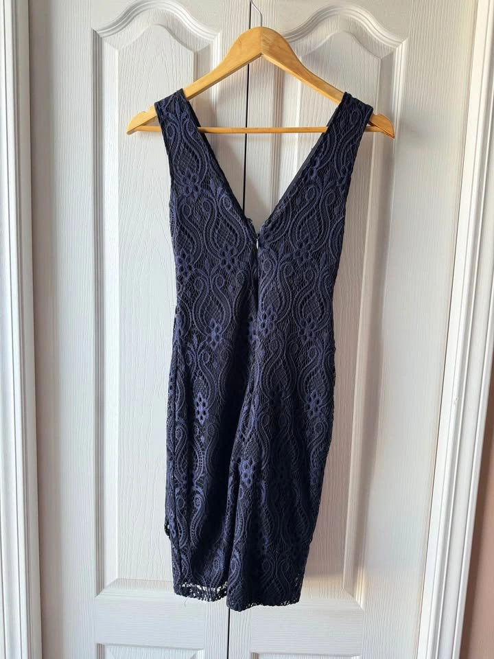 La Chateau Navy Lace Romper - photo 2