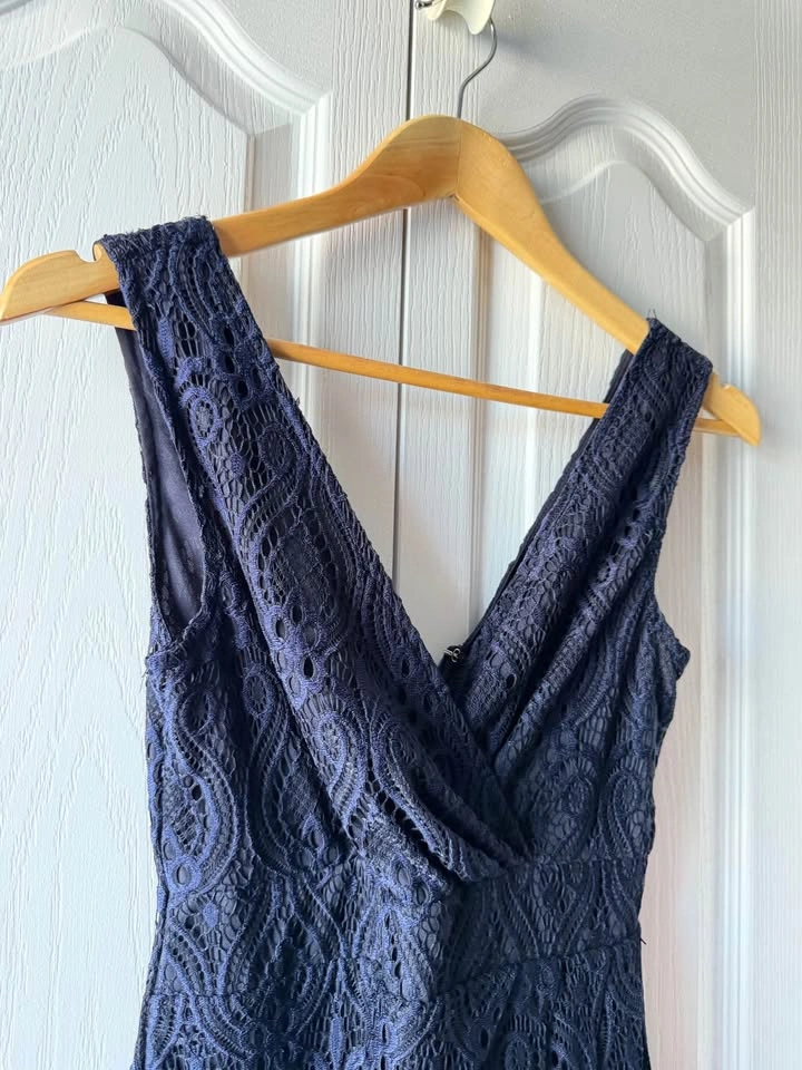 La Chateau Navy Lace Romper - photo 3