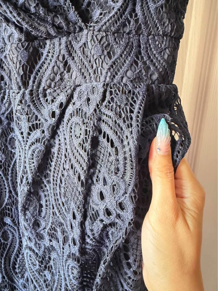 La Chateau Navy Lace Romper - photo 5