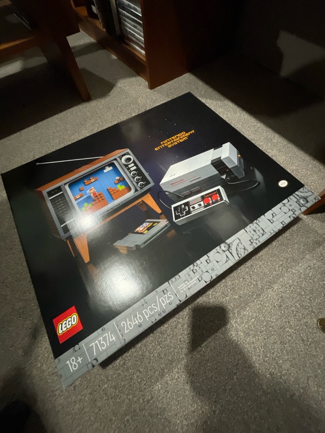 NIB LEGO Nintendo NES set