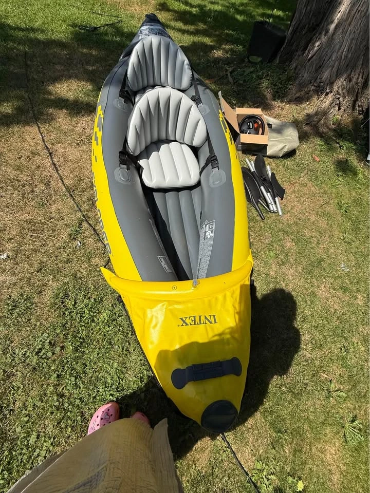 Intex® Explorer™ K2 Kayak - photo 2