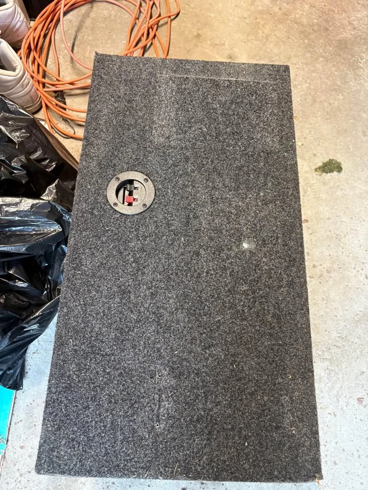 10IN ported subwoofer box - photo 2