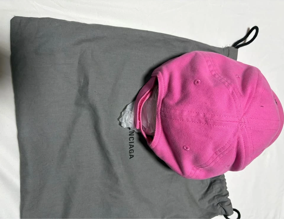 Authentic Balenciaga Cap - photo 3