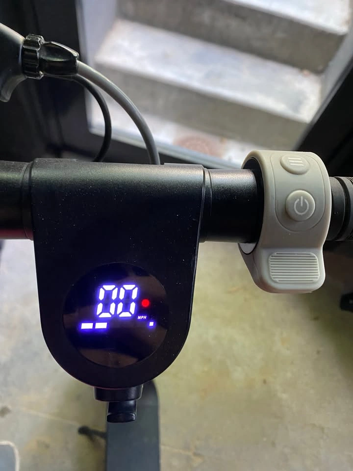 Levy Light Scooter - photo 2