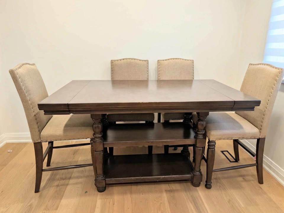 Ashley Dining Set with 6 chairs - photo 2