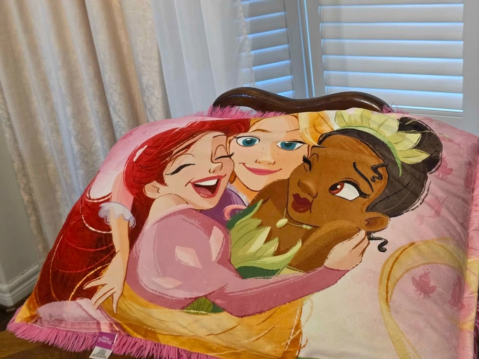 Disney Princess Decorative Pillow - photo 3