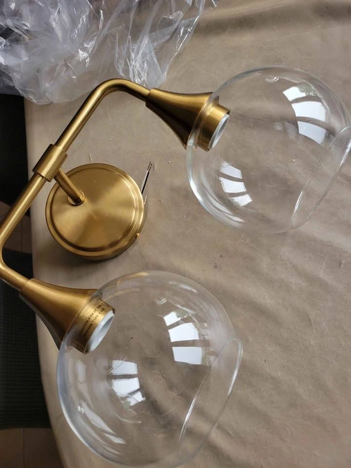 Classic 2- Light Gold Vanity Light - photo 4