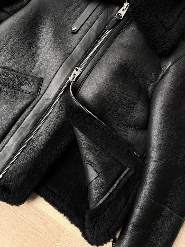 Mackage Kristian Black Sheepskin Shearling Leather Coat 36 Small - photo 4