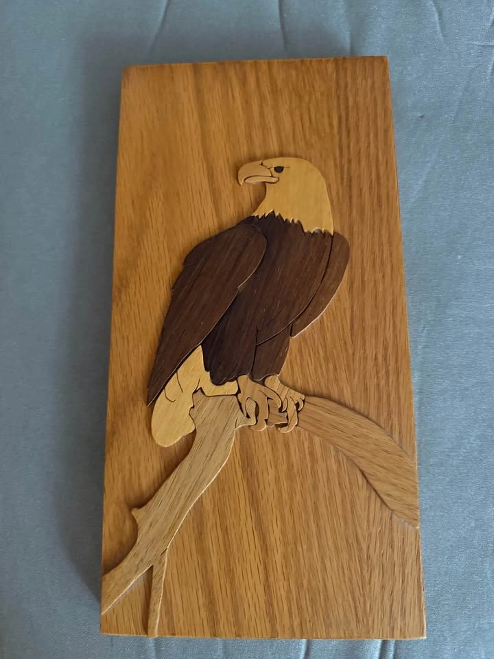 Handcrafted Intarsia Wood Bald Eagle Wall Plaque - photo 2