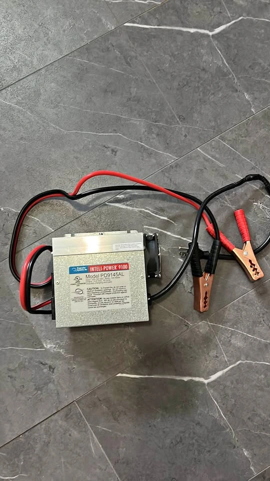 Charger / converter