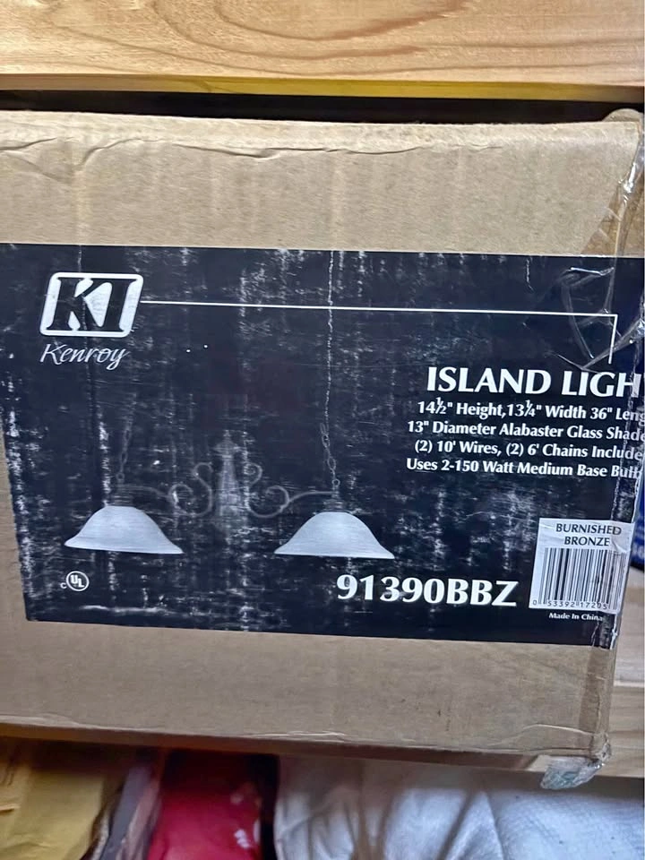 Kenroy Island Light – Burnished Bronze – Brand New in Box
