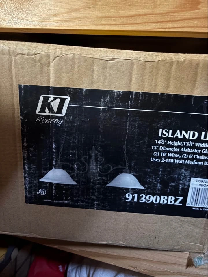 Kenroy Island Light – Burnished Bronze – Brand New in Box - photo 3