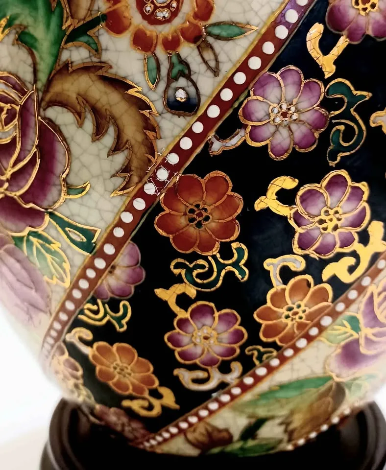 Satsuma Crackled Porcelain Table Lamp image indicator(7)