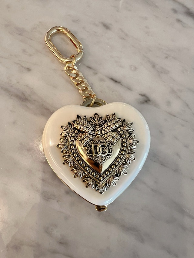 Brand New Dolce & Gabbana Heart Charm Chain Mirror - photo 3