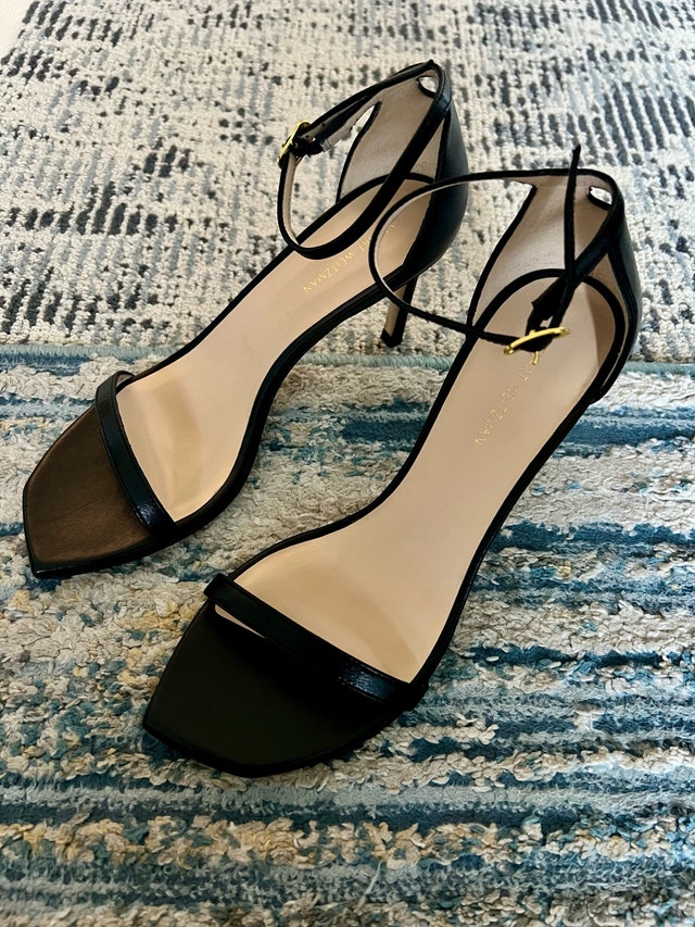 New with box Stuart Weitzman ankle-strap leather sandals