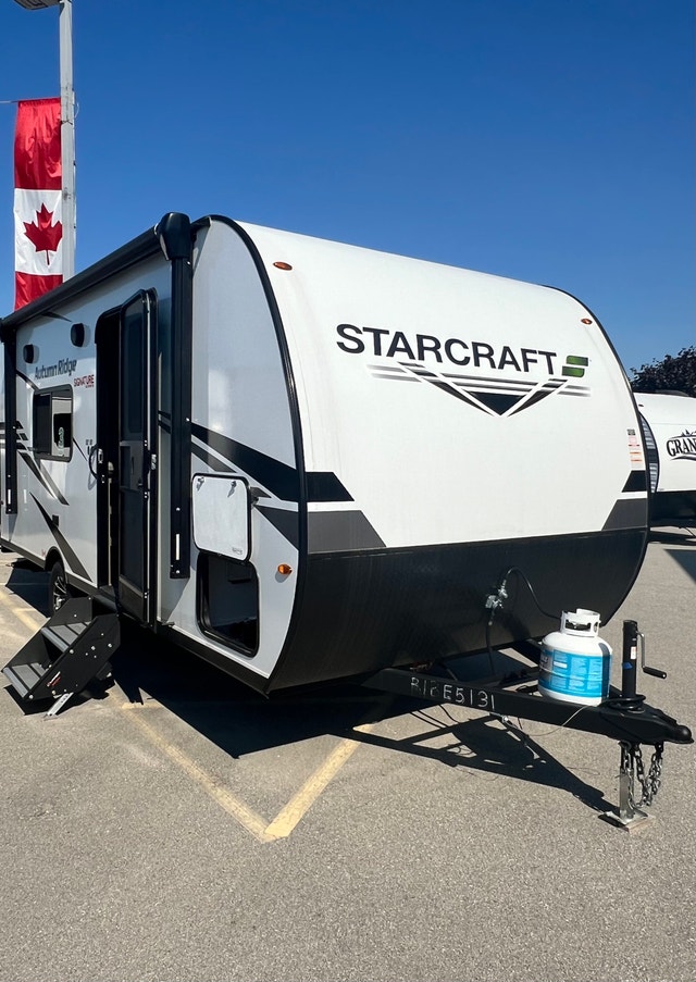 Mint condition 2024 Autumn Ridge 182RB camper