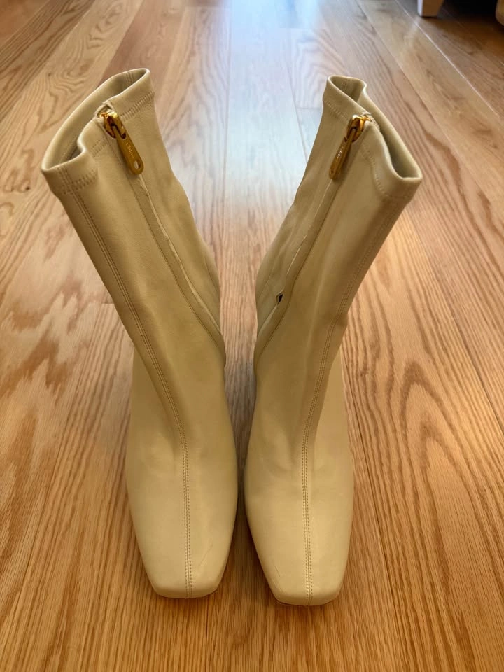Chloé Leather Block Heel Ankle Boots - photo 5