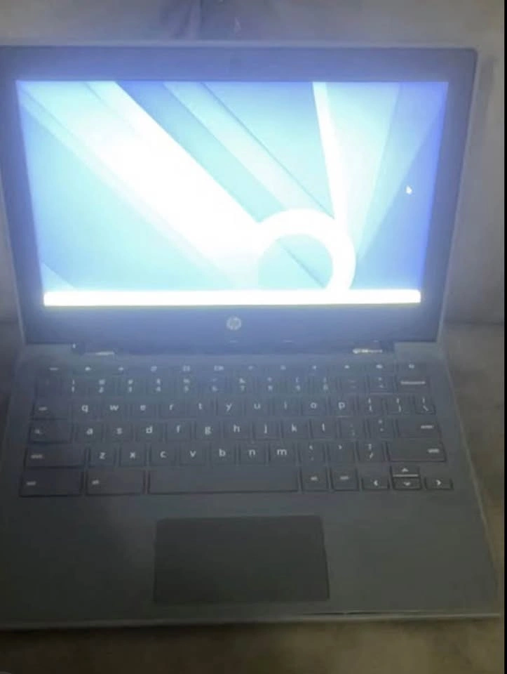 HP Chromebook - photo 2