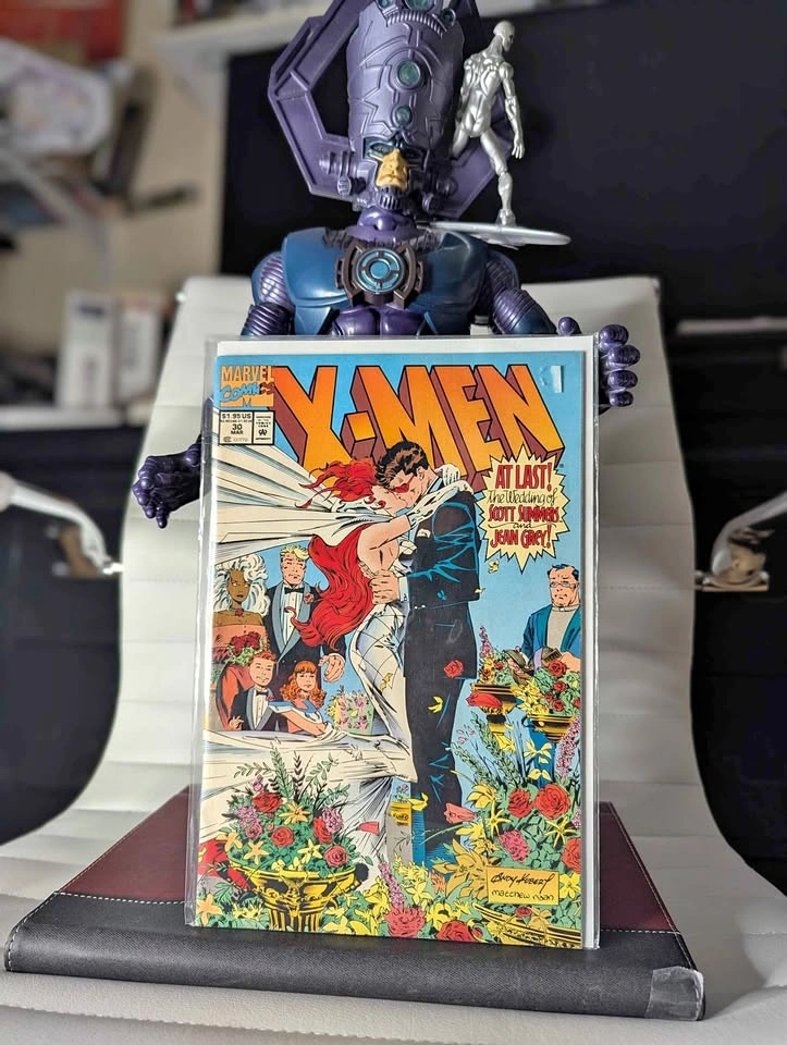 X-Men #30 Marvel Comics - The Wedding of Scott Summers and Jean