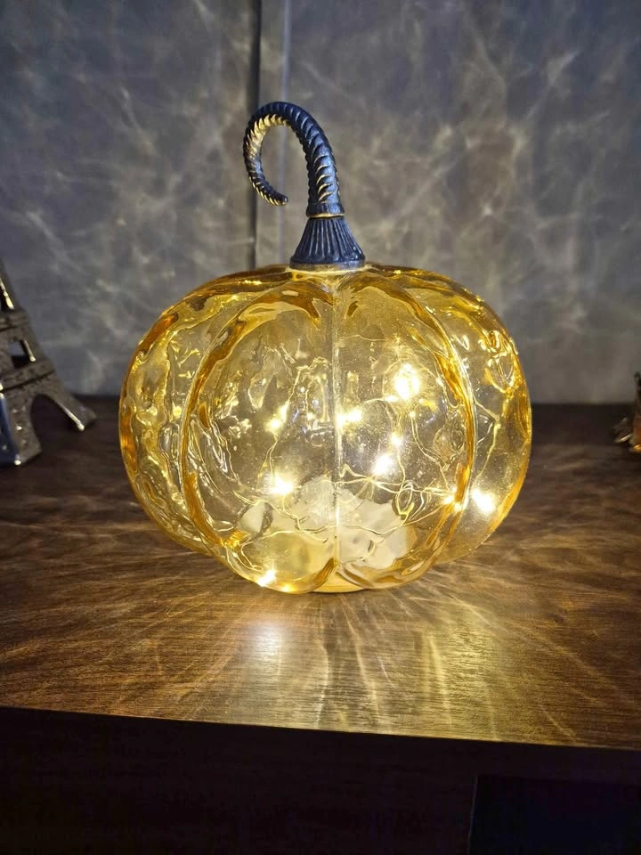 Light up Glass Pumpkin