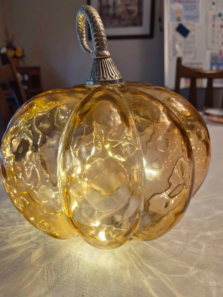 Light up Glass Pumpkin - photo 2