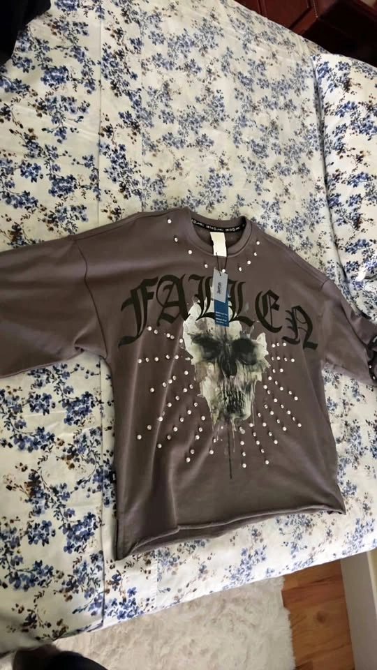 Switch "Fallen" Cropped Graphic Tee w/ Rhinestone Studs NWT