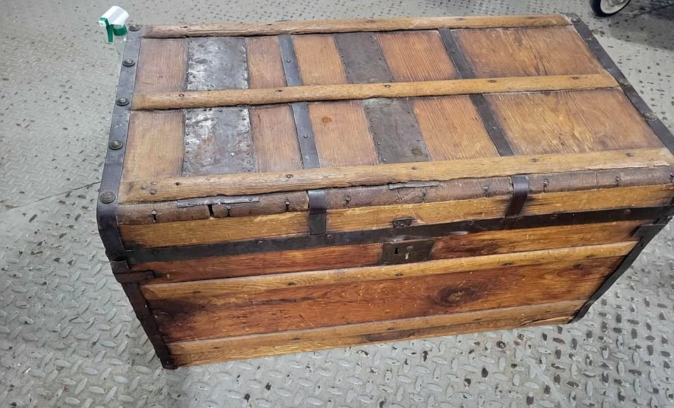 Antique Blanket Chest / Steamer Trunk – Solid Wood