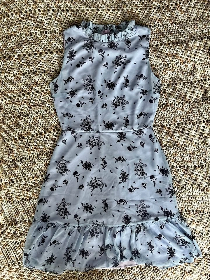 Mini dress