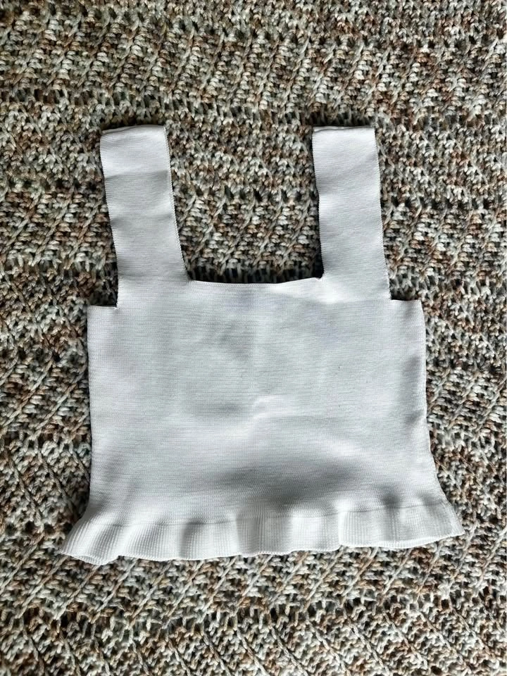 White crop top - photo 2