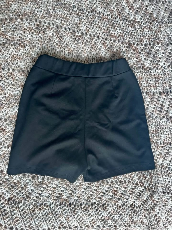 Black mini skort - photo 2