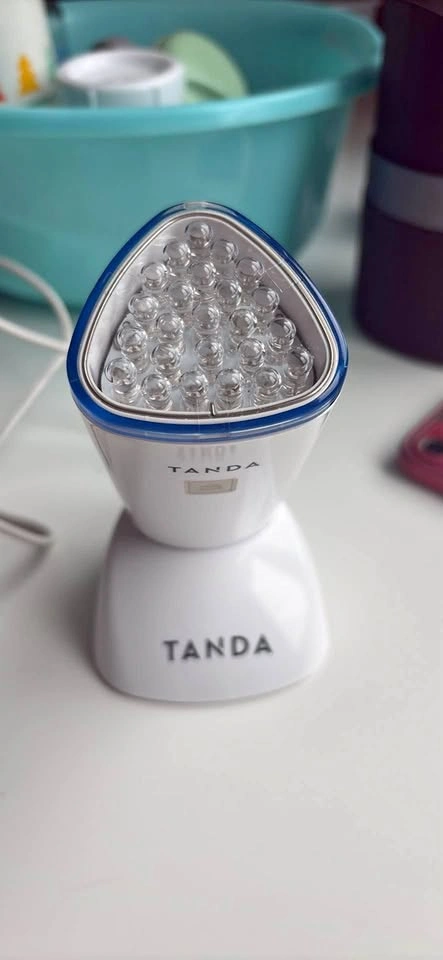 Tanda Light Therapy Device