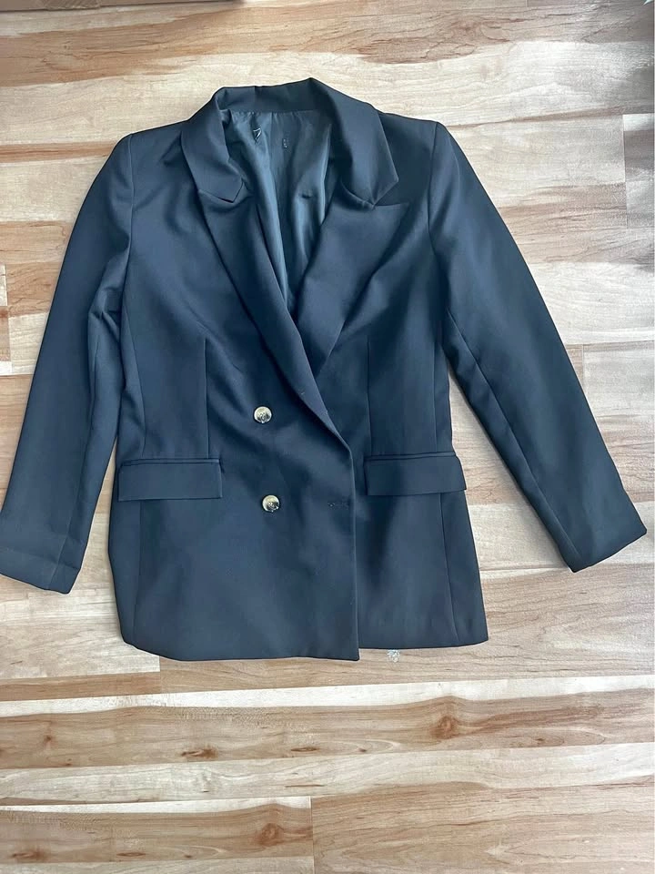 Black blazer