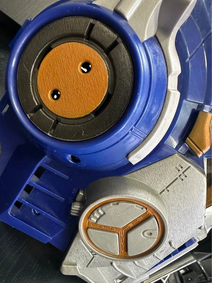Hasbro Transformers Optimus Prime Voice Changer Helmet - photo 3