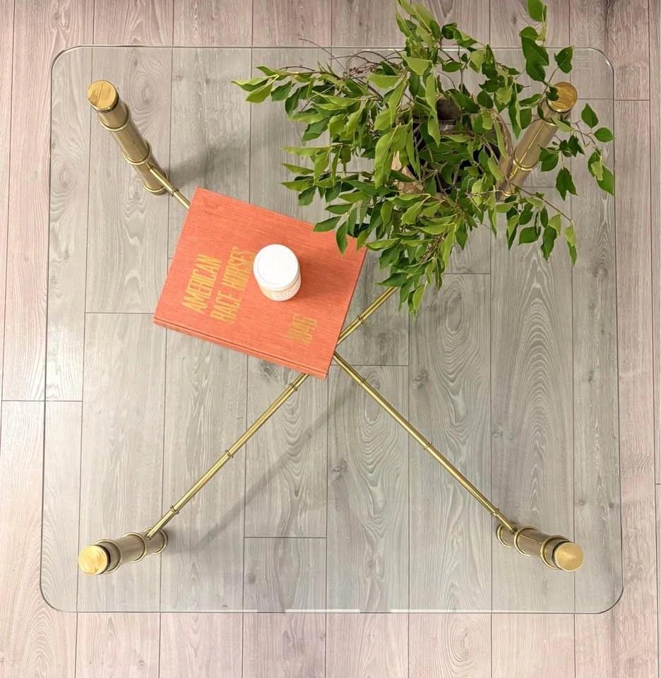 VINTAGE FAUX BAMBOO BRASS AND GLASS MCM COFFEE TABLE! - photo 3