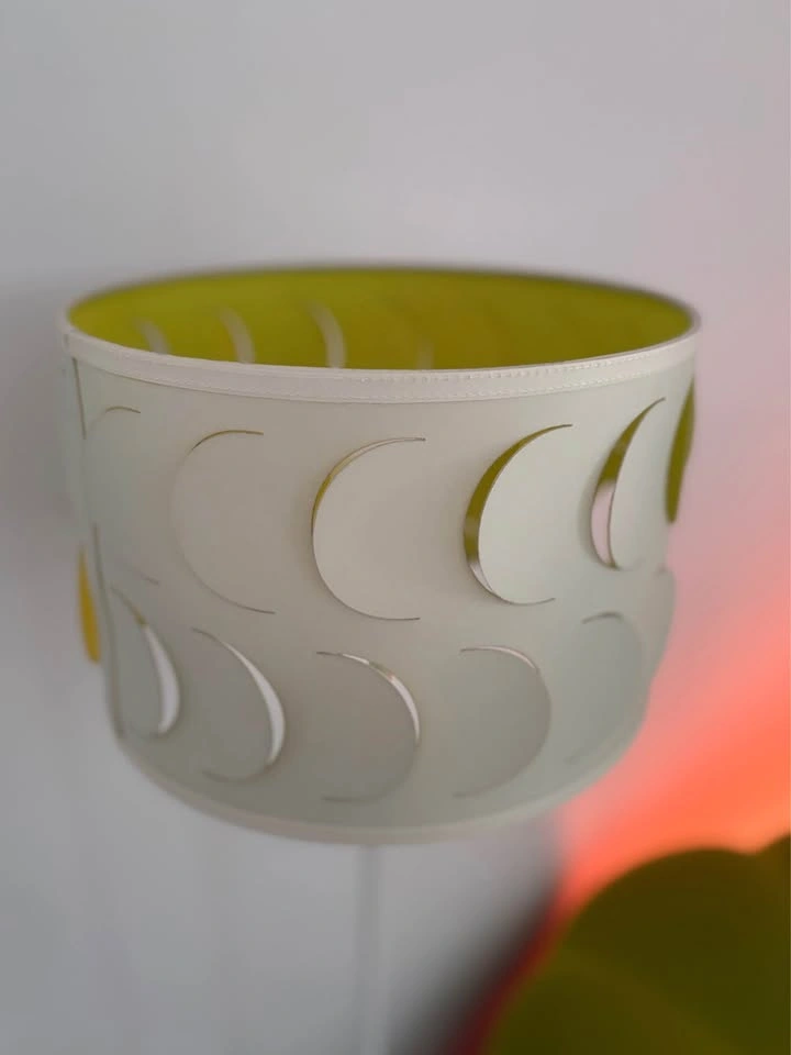KATE SPADE “DOTTIE” WHITE AND GREEN FLOOR LAMP! - photo 2