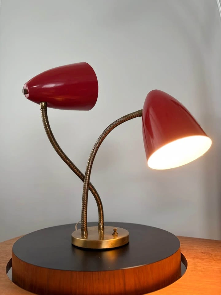 1950’s ATOMIC AGE DUAL GOOSENECK BRASS TABLE LAMP! - photo 2