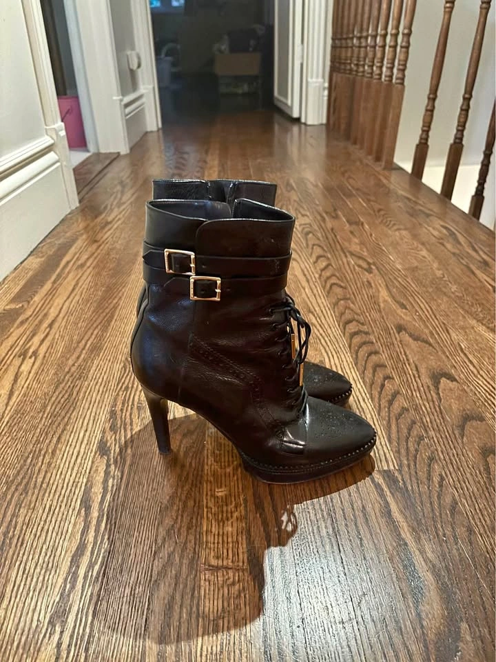 Burberry boots