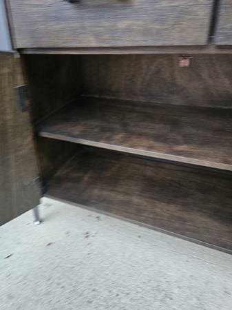 Rustic Server/Bar - photo 3