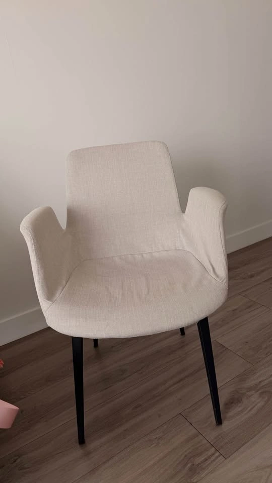 Pair of Beige Upholstered Armchairs with Black Metal Legs - photo 3