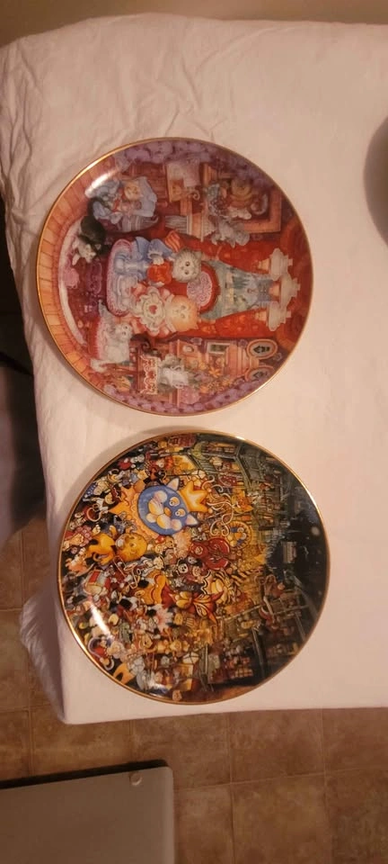Franklin Mint Bill Bell Collector Plates - Whisker Wuv & Meowdi - photo 2