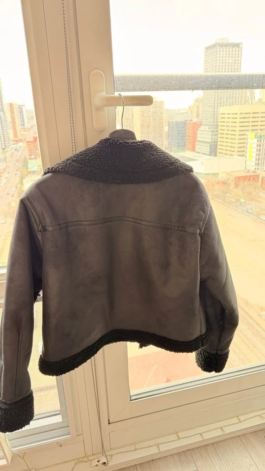 VERO MODA Faux Suede Jacket | Size M - photo 3
