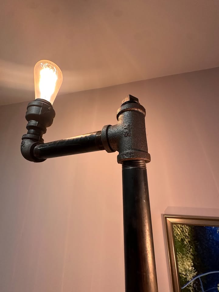 Industrial Style Floor Lamp - photo 3