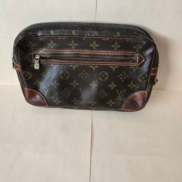 Louis Vuitton Vintage 80's Dragonne Clutch